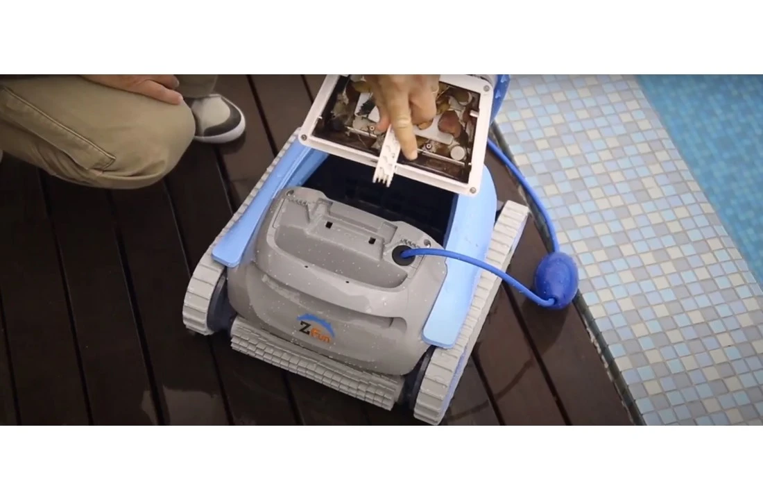 Maytronics Dolphin Dolphin Zenit Z Fun Zwembadrobot 3 Maytronics Dolphin Dolphin Zenit Z Fun Zwembadrobot - Afbeelding 3